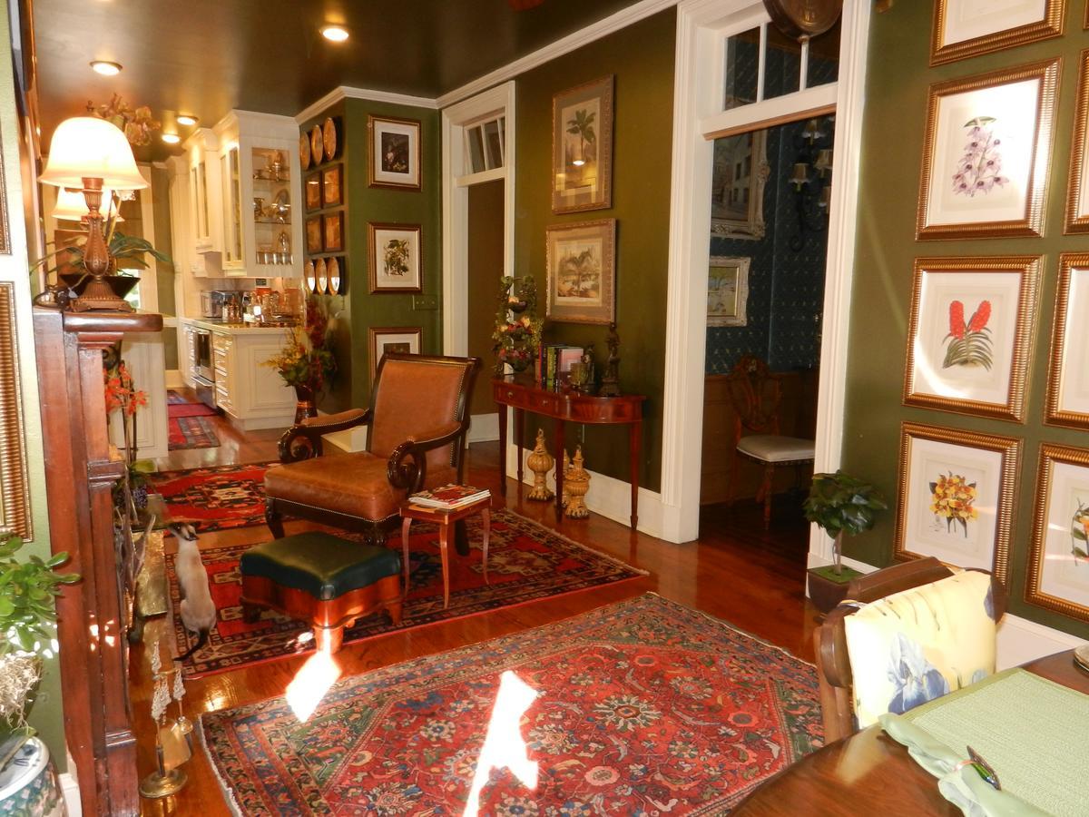 22 Charlotte Bed & Breakfast Charleston Exterior photo